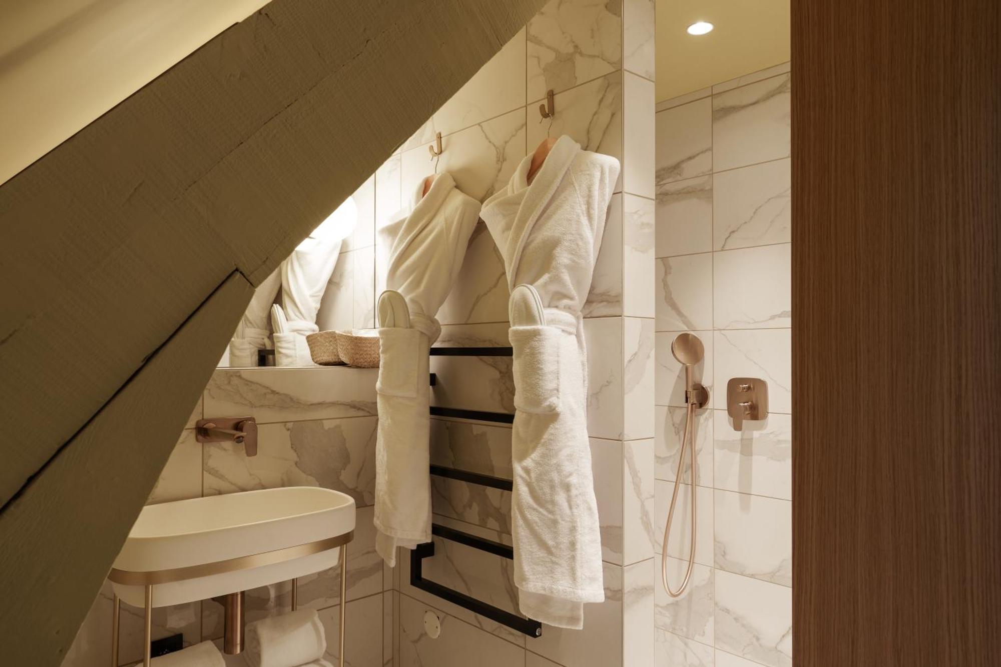 Hotel Bienheureux Wasquehal Zewnętrze zdjęcie