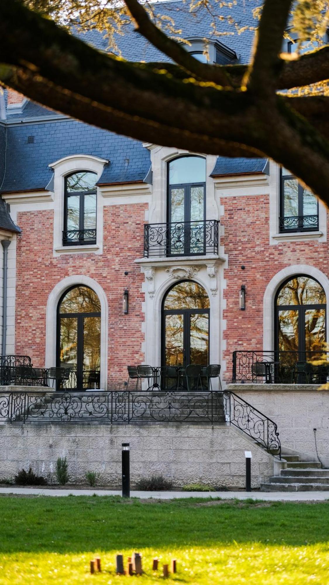 Hotel Bienheureux Wasquehal Zewnętrze zdjęcie